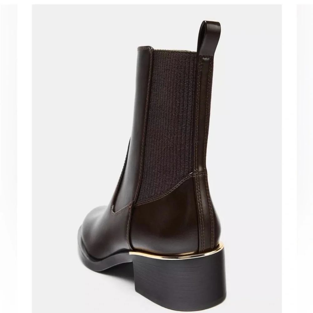 Zara reposhing bc